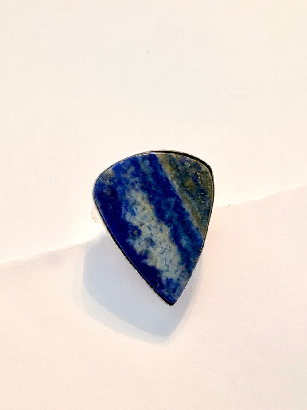 Beautiful, 1 inch, 925 marked, Lapis Lazuli ring size 8 1/4